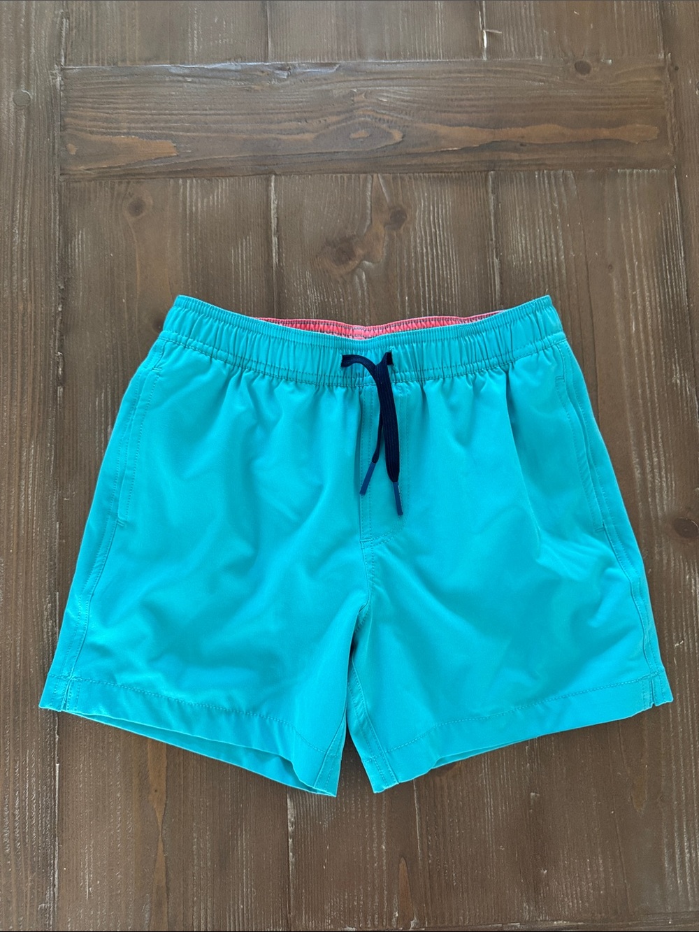 Boys Southern Tide Swim Trunks Medium (8-10)